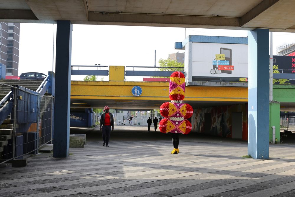 Flower-Parade-Station